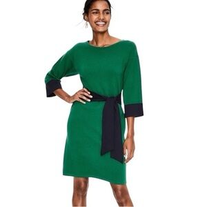 Like New Condition Boden knit belted dress - Kelly green and navy